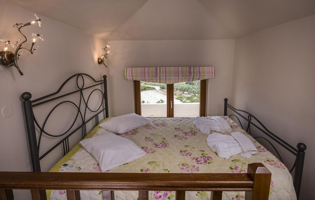 Athina Luxury Villas Xamoudhokhorion  Eksteriør billede